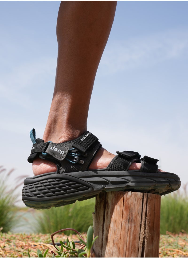 GROOVE SANDAL