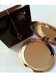 Air-brush flawless finish skin-perfecting micro-powder FAIR by CHARLOTTE TILBURY