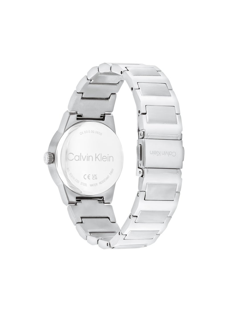 Linear Elegance Steel Strap Analog Watch