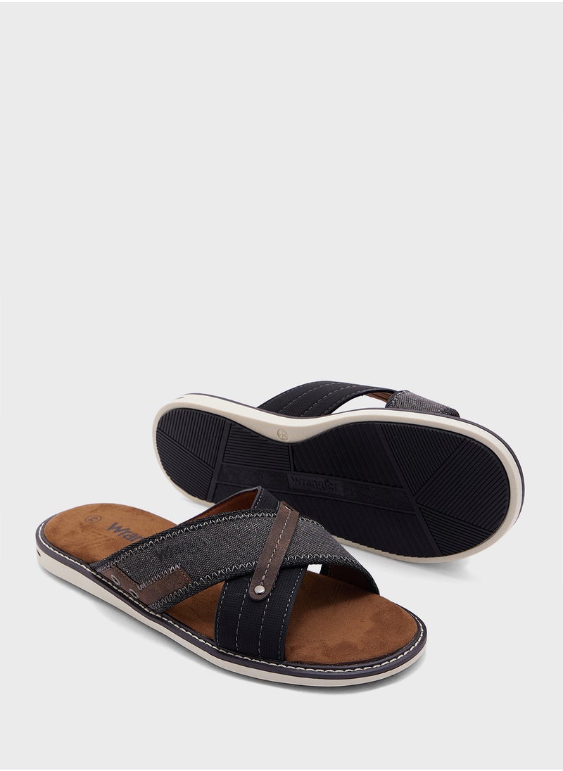 Calvin Slider