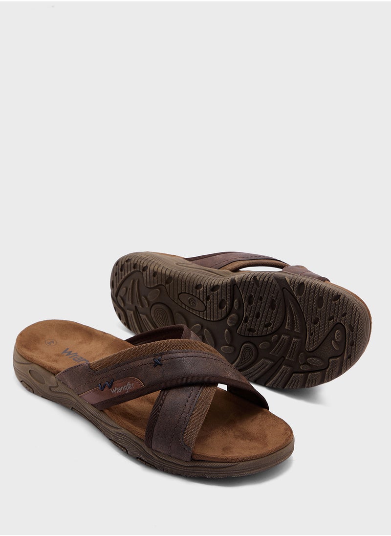 Tripp Slider  Low Top