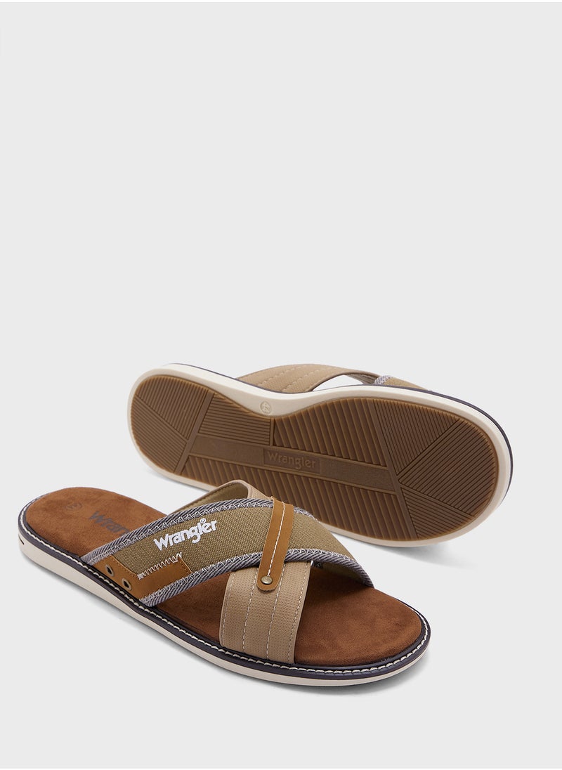 Calvin Slider