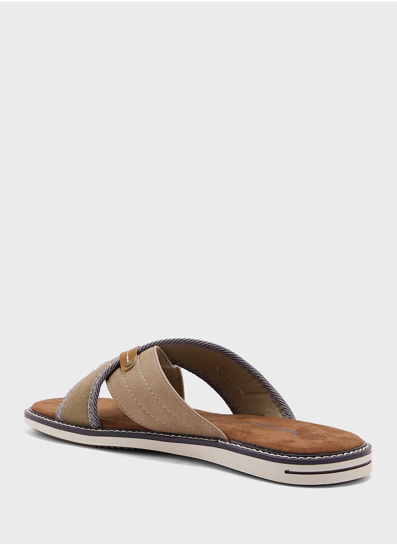 Calvin Slider