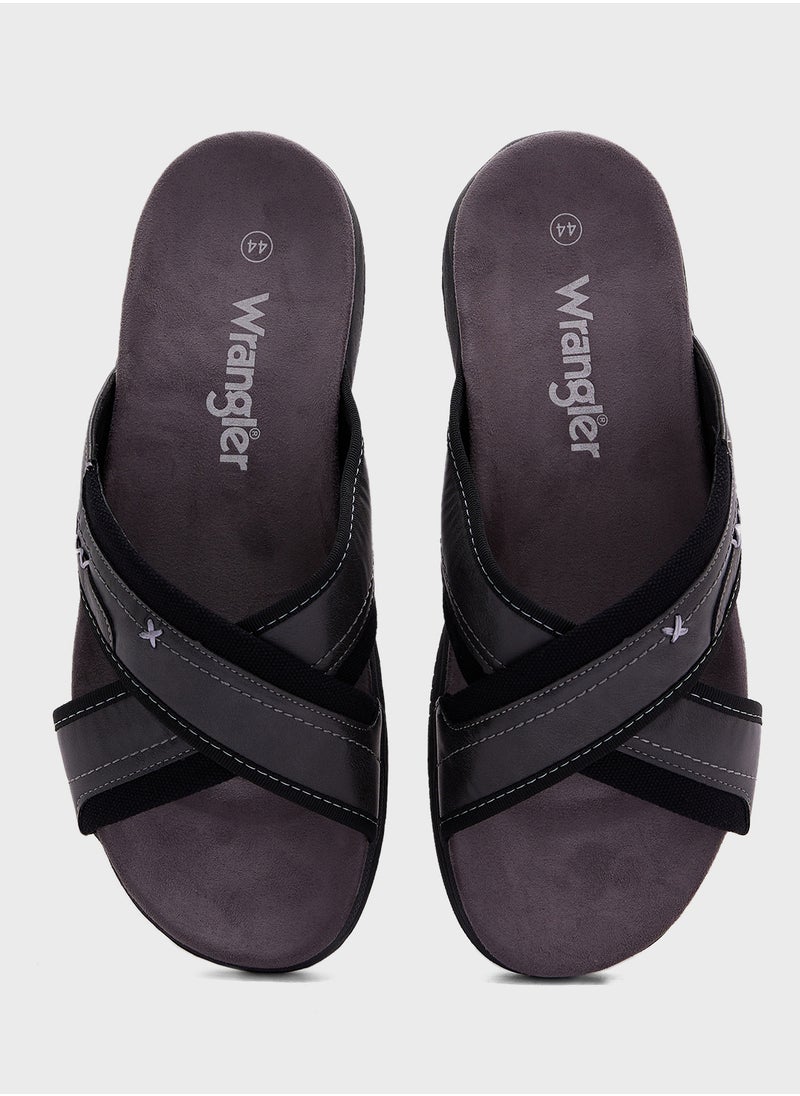 Tripp Slider  Low Top