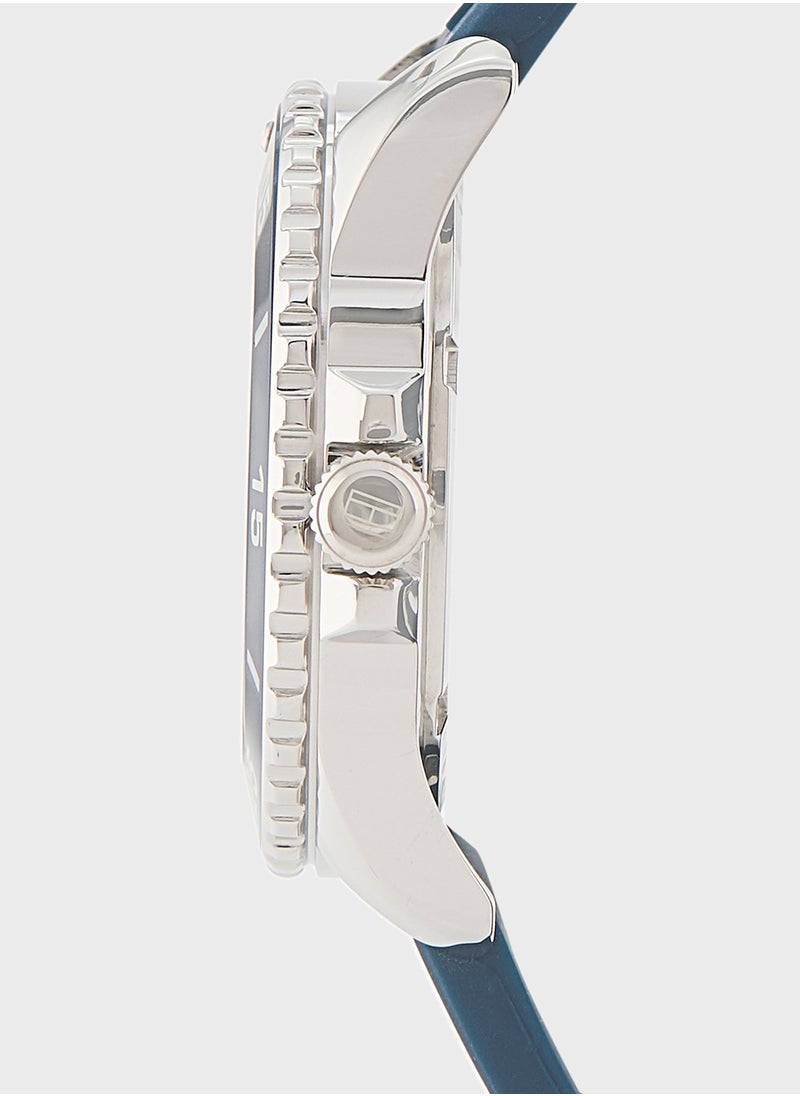 Casual Pu Strap Analog Watch