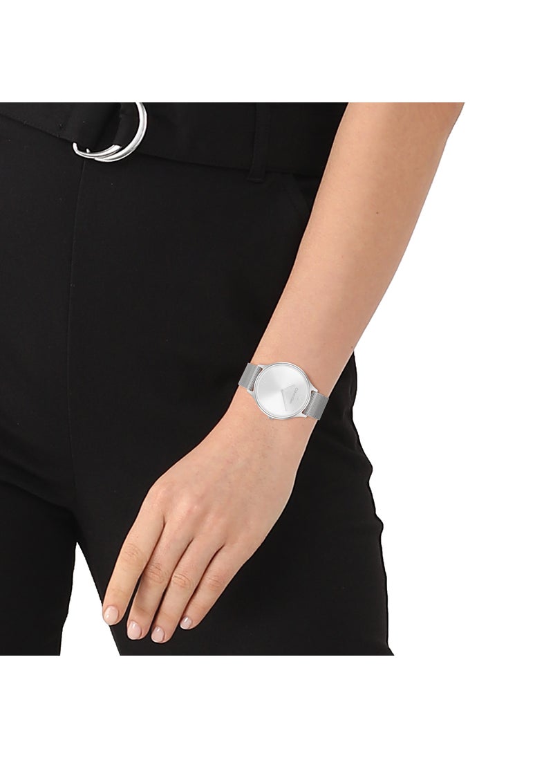 Timeless Mesh Strap Analog Watch