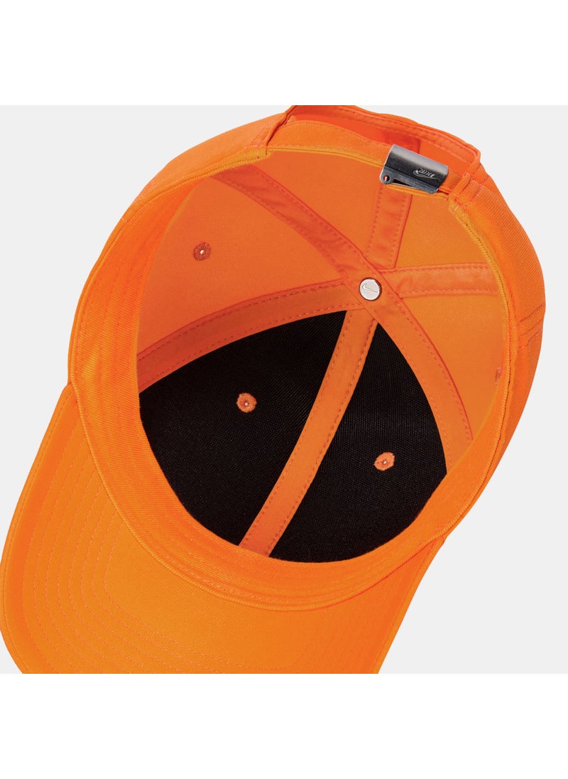 Dri-FIT Club Structured Metal Logo Cap