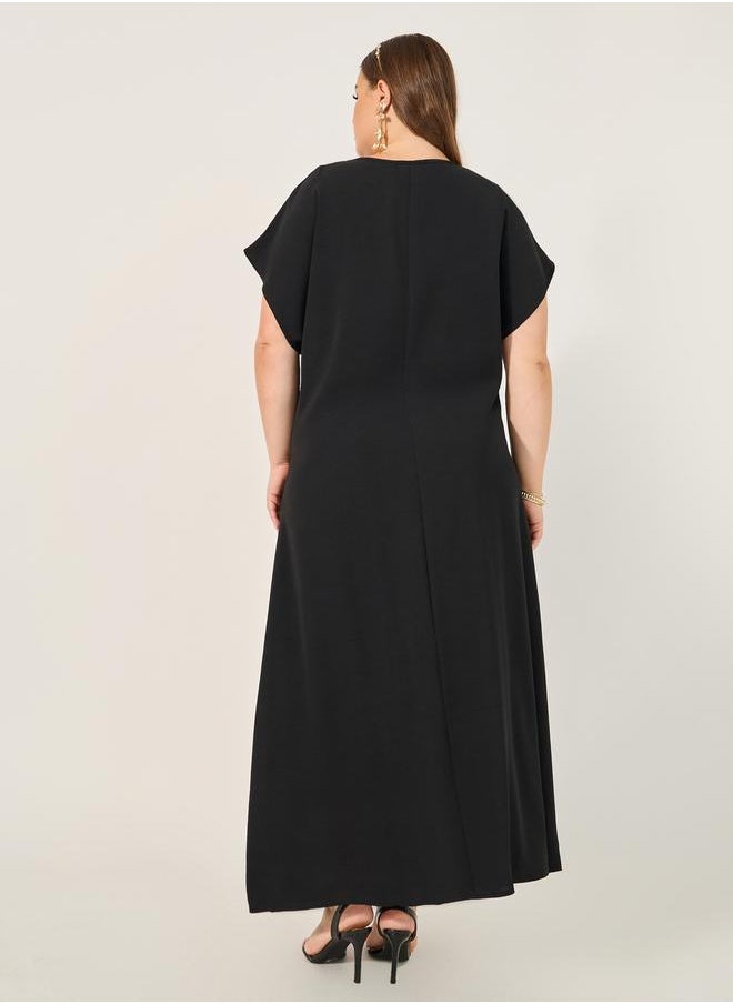 Plus Size Embroidered Detail Short Sleeve Jalabiya