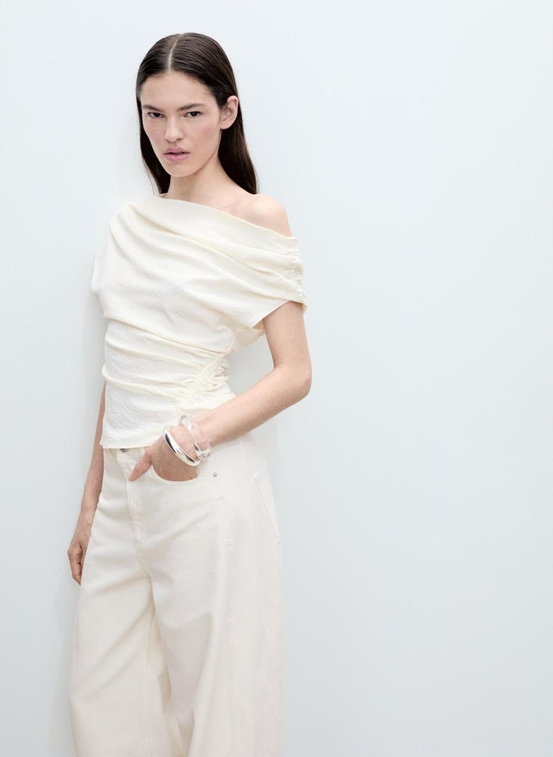 Asymmetric Ruched Top