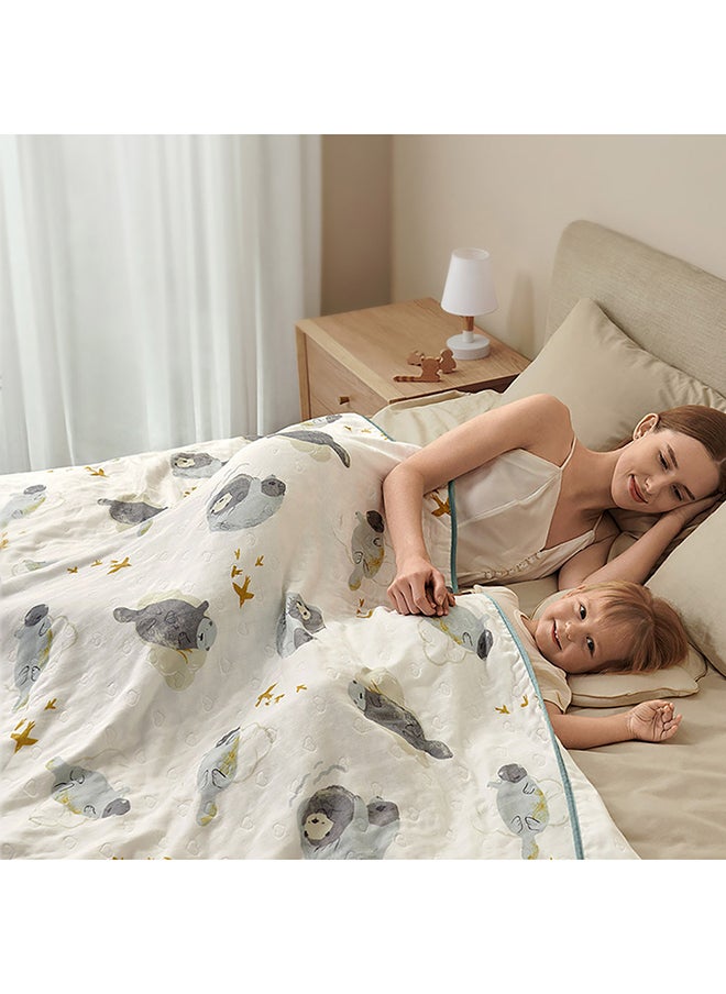Babycare - Cotton Gauze Blanket, Andorran Otter Design, 200 x 230 cm, Soft Cotton, Lightweight, Breathable Fabric, Non-Toxic, Hypoallergenic, Gentle on Skin, Durable, Perfect for All Seasons, Easy to Wash, Ideal for Babies, Safe for Sensitive Skin, Cozy and Comfortable, Ideal for Home and Travel