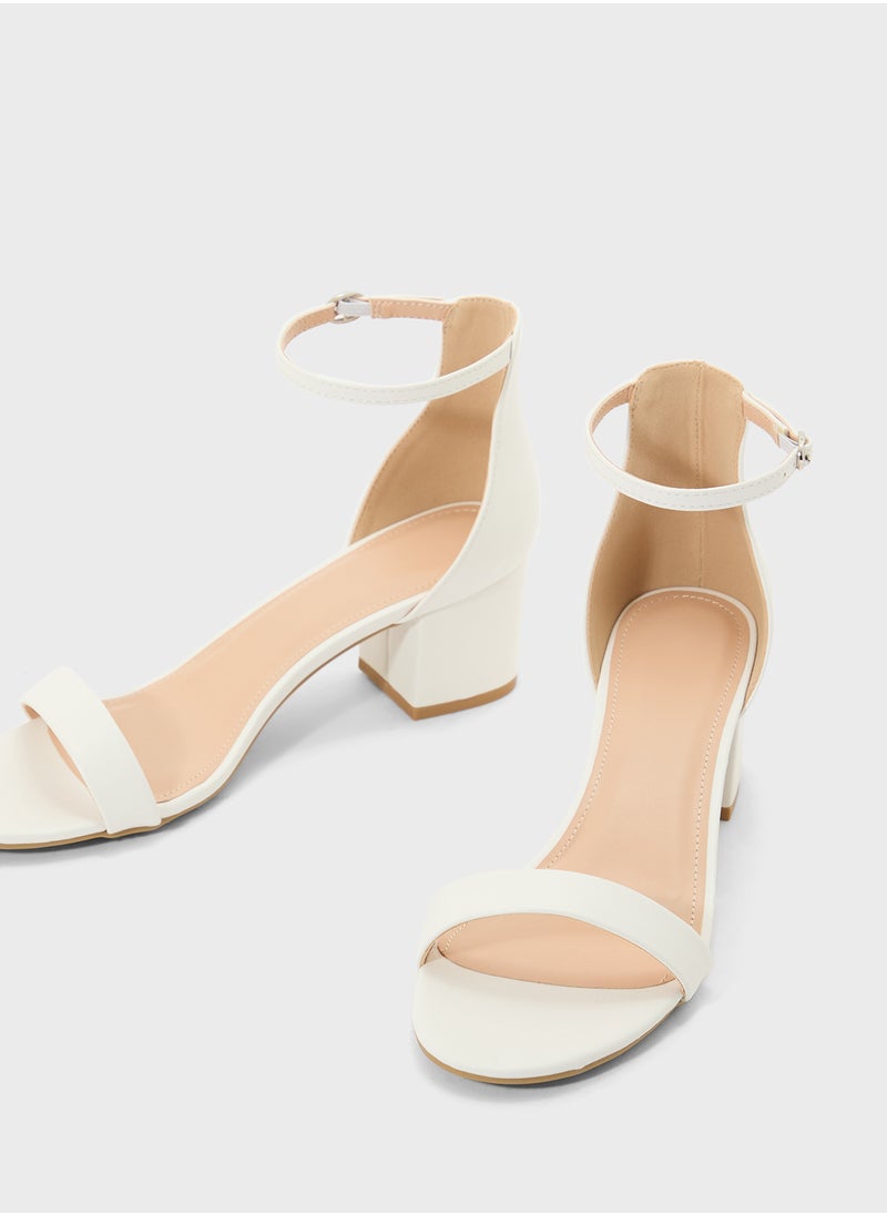 Block Heel Clip Open Sandal
