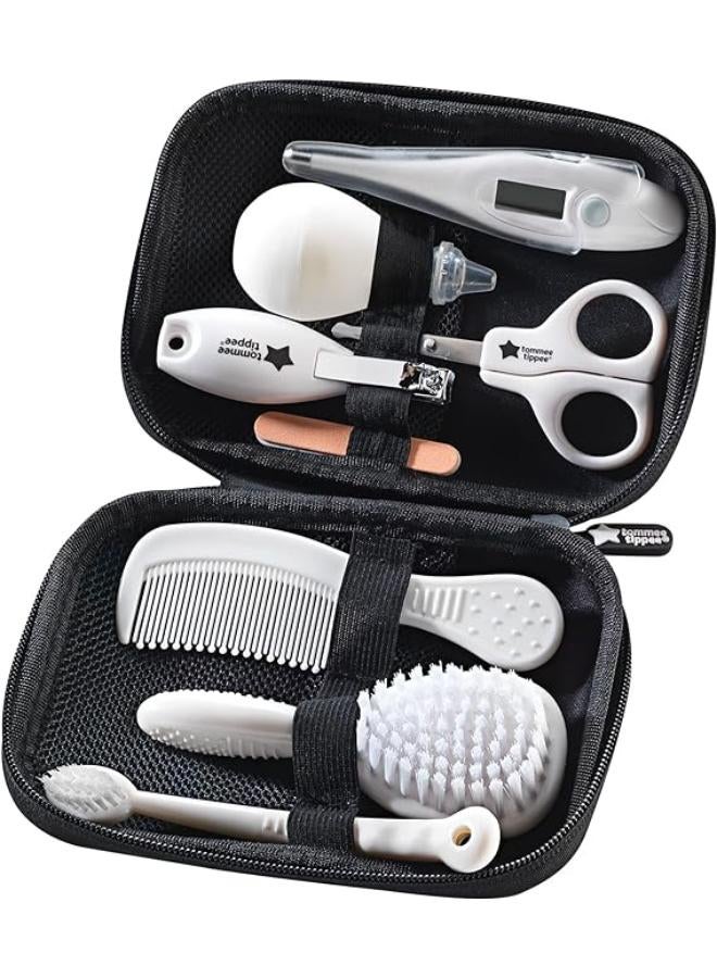 Tommee Tippee Baby Healthcare and Grooming Kit, 9x Essential Newborn Care Items for Home and Travel, Wipe-Clean and Waterproof Travel Case