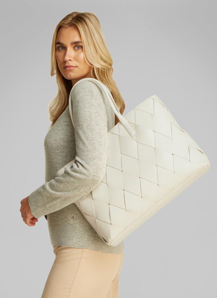 MEDIUM SHOPPER