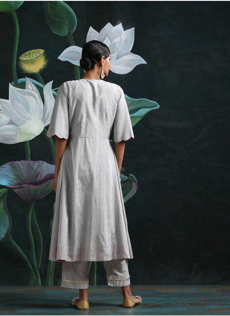 Grey Banarasi Scallop Sleeves kurta