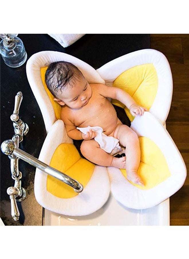 Comfortable Baby Bath Seat Flower Shaped (4 Petal) Bathtub - Ideal For 0 To 6 Month Baby - Fits In All Sinks，Baby Tubs for Newborn Infants to Toddler 0 to 6 Months and Up - Baby Essentials Must Haves