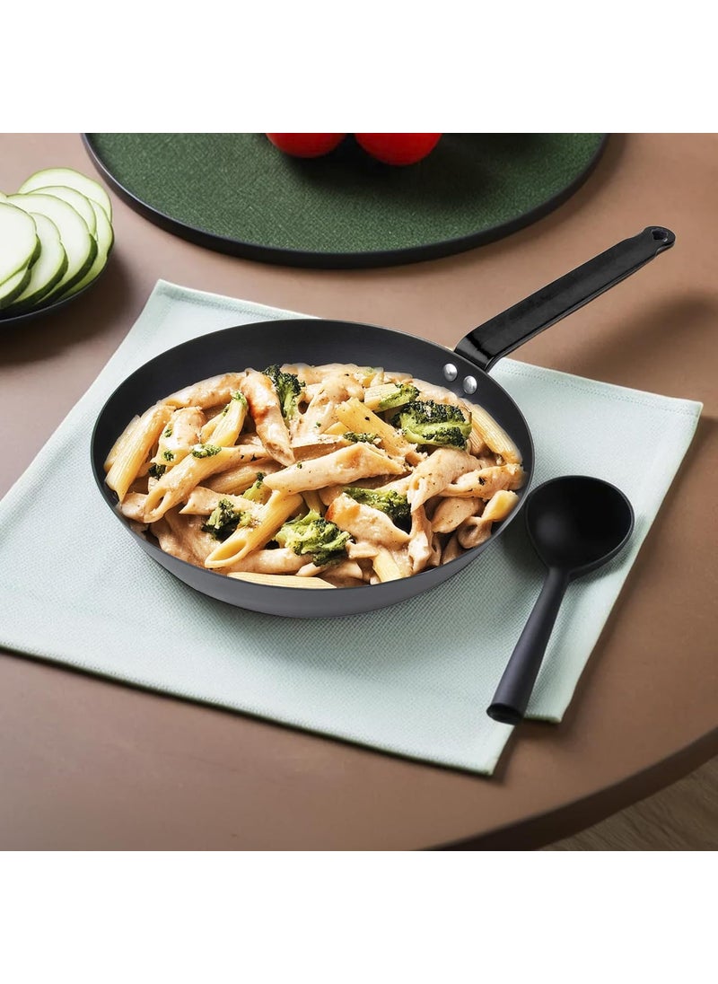 Kuber Industries Non-Stick Carbon Steel Frying Pan with Handle | Lightweight Pan for Omelettes & Fish Cooking & Tadka | Scratch Resistent, Gas & Induction Compatible | Black-KSG002-BLK