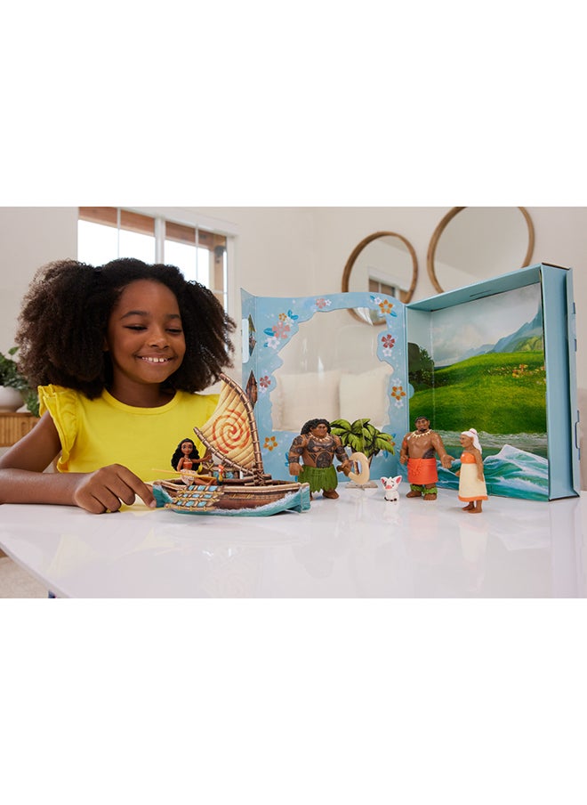 Princess Toys, Moana Small Doll Story Pack with Moana Doll, 5 Character Figures & 1 Accessory, Inspired by the Movie