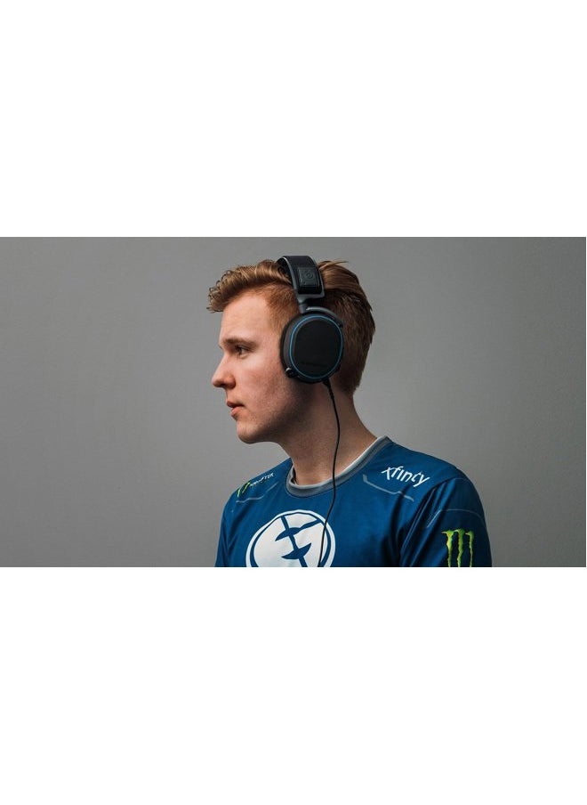 Arctis Pro + GameDAC Wired Gaming Headset - Certified Hi-Res Audio - Dedicated DAC and Amp - for PS5/PS4 and PC - Black