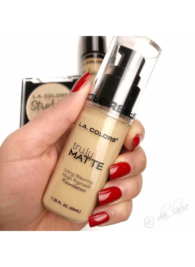Truly Matte Foundation, Porcelain CLM351