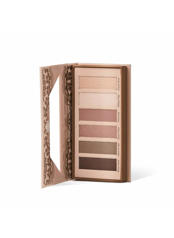 Escapades Eyeshadow Palette, 6 Pigmented Powder Eye Makeup Shades in Matte & Shimmer Finishes, Korean Beauty Palettes - Date Night