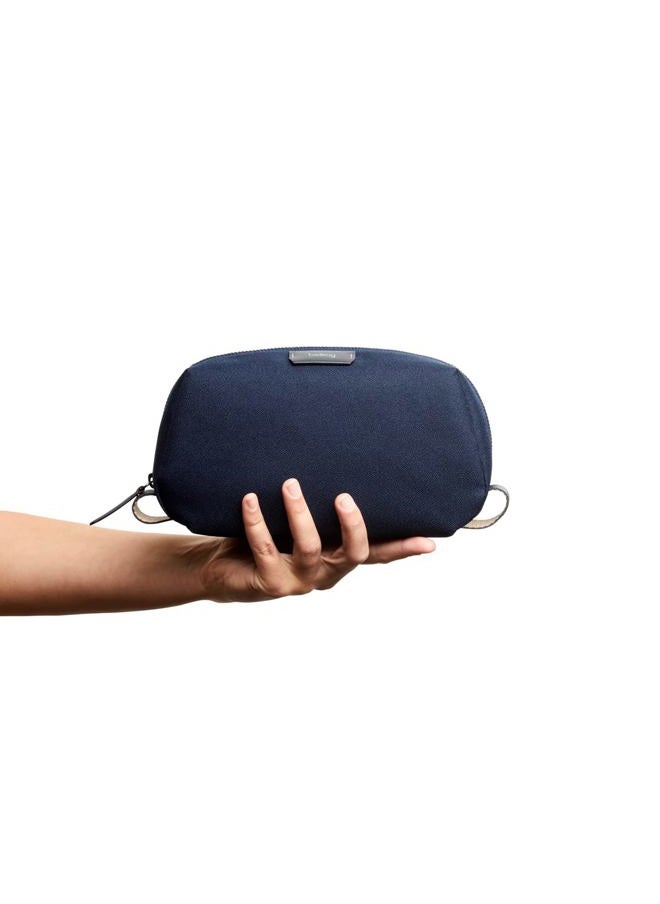 Toiletry Kit, Water-Resistant Woven Toiletry Travel Bag (toiletries, Cologne, Shaving Accessories, Hairbrush, Toothbrush) - Navy