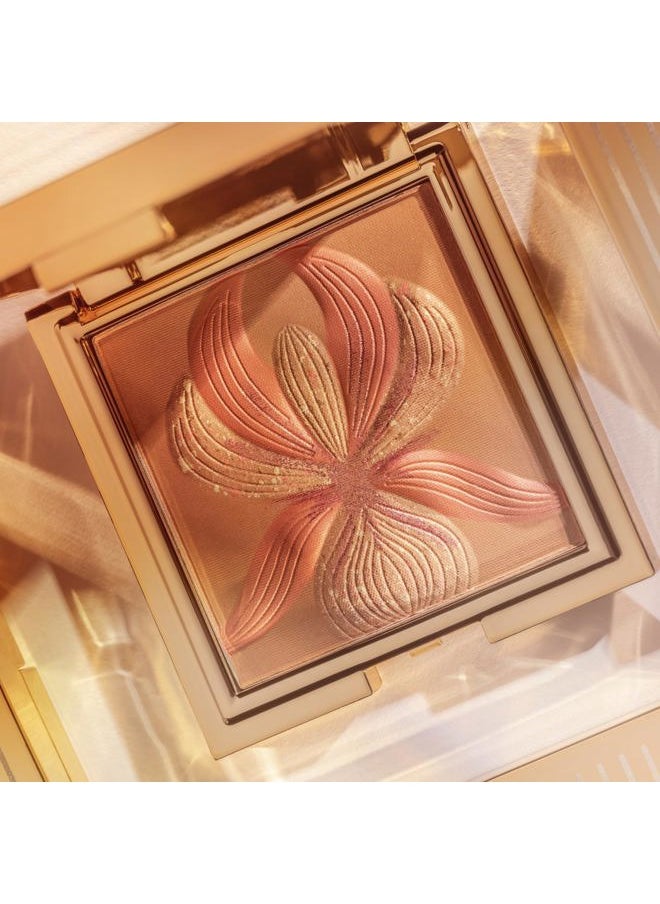 L'Orchidee 1 - Highlighter Blush with 3 Shades - Enhances Complexion & Contours the Face - Sheer, Luminous Finish