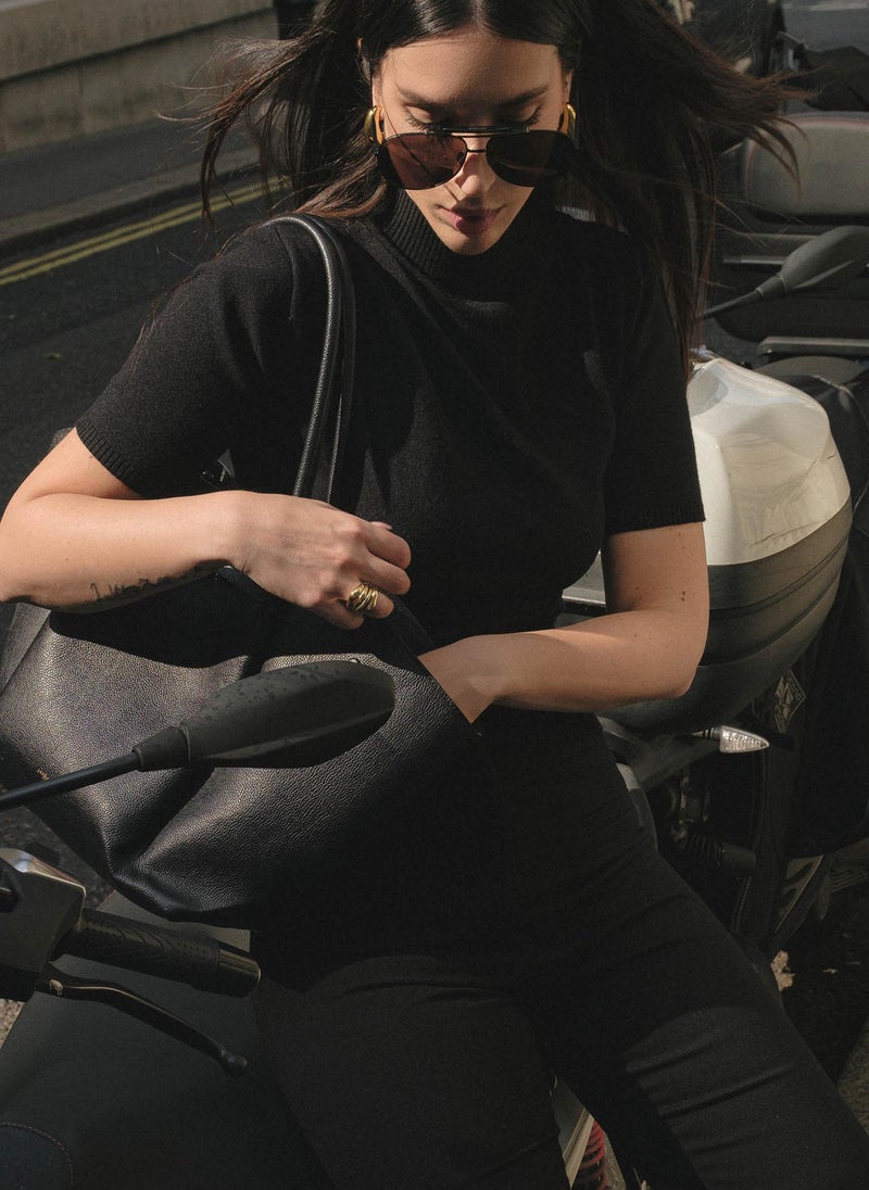 Mid-rise flared trousers