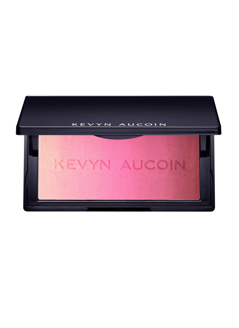 Kevyn Aucoin The NeoBlush Blush makeup compact A trio palette of gradient colors Blends pearl satin  matte finishes for highlighting cheeks Personalized looks  natural to pop of color