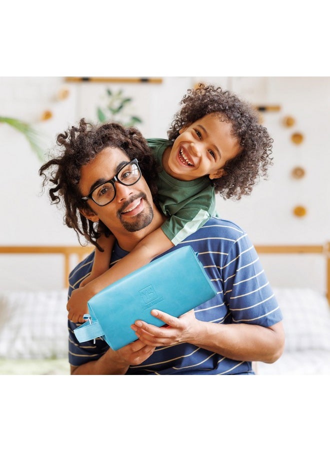 Yard House Bath and Body Mens Gift Set - Glacier Absolute - Premium Fathers Day Birthday Christmas Gifts Ideas For Him - Skin Care Kits For Men in Leather Toiletry Bag w. Full Size Items