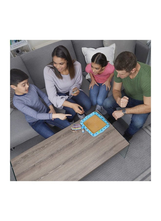 Spin Master Sandy Sketches Sand Drawing Guessing Board Game, Family Game for Ages 8 and up