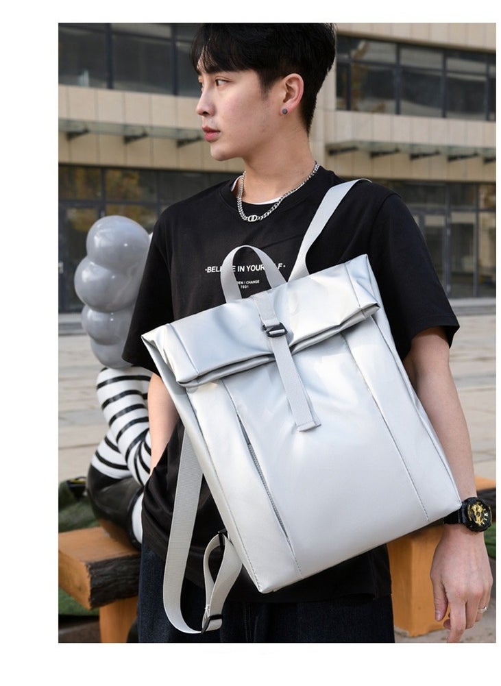 New Minimalist And Stylish Backpack