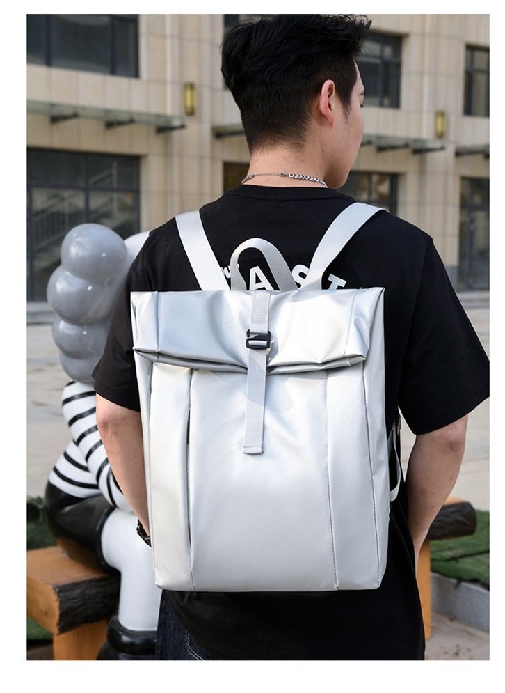 New Minimalist And Stylish Backpack
