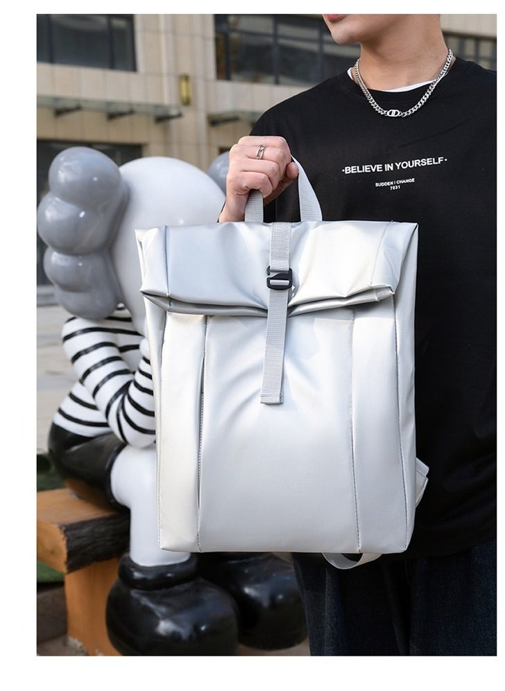 New Minimalist And Stylish Backpack