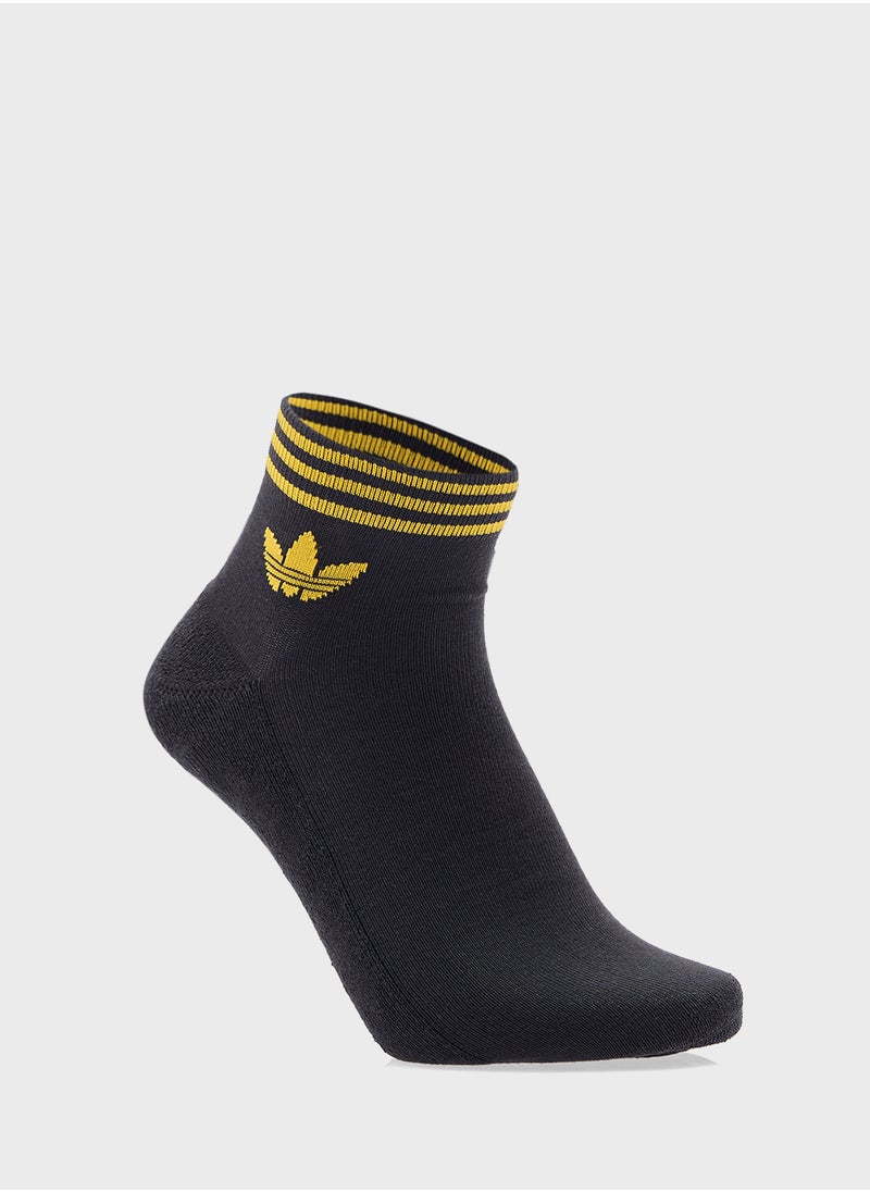 3 Pack Trefoil Ankle Socks