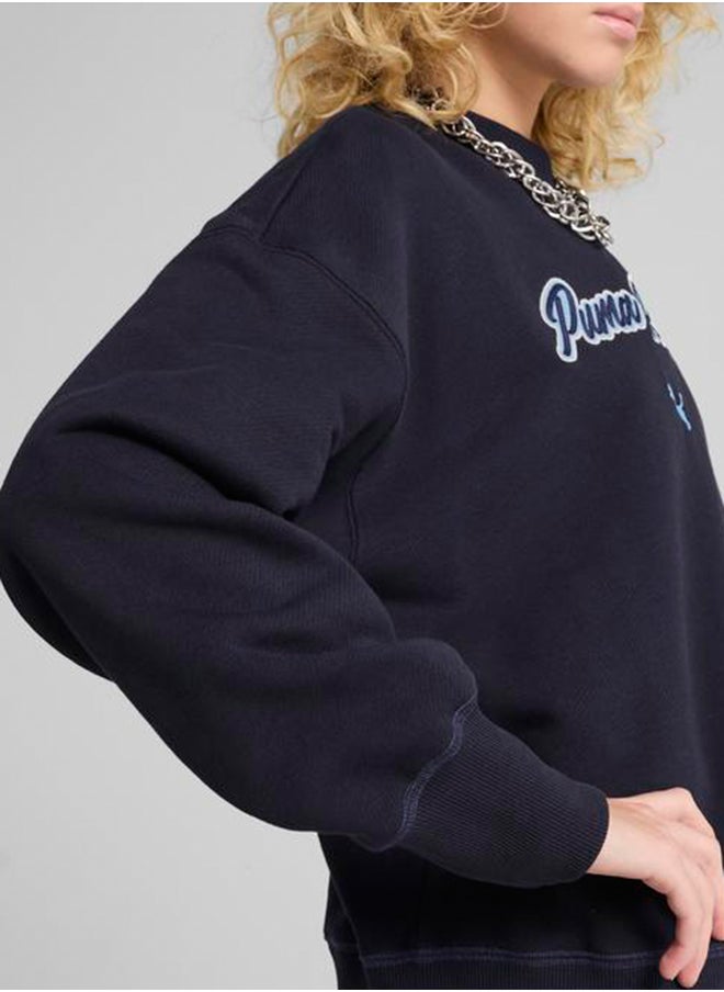 Essential Oversized Graphic Sweatshirt