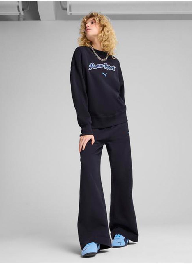 Essential Oversized Graphic Sweatshirt