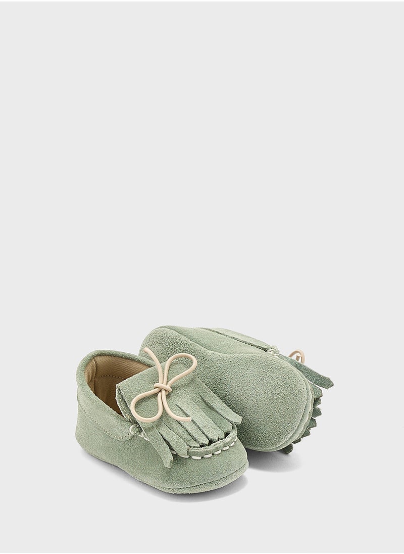Leather Moccasins With Fringes