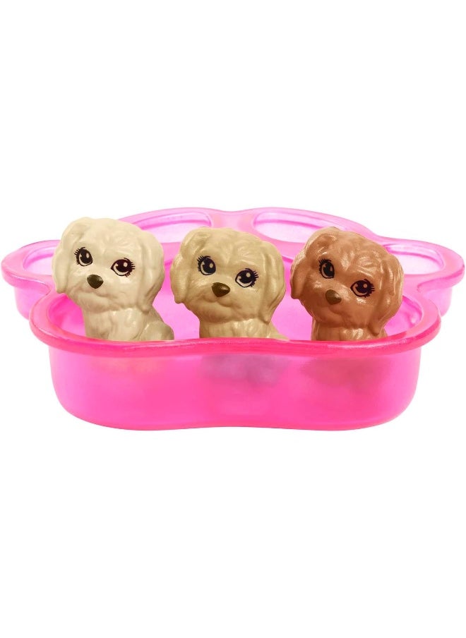 Barbie Doll Newborn Pups Playset with Blonde Doll, Mommy Dog and 3 Puppies, Kids Toys
