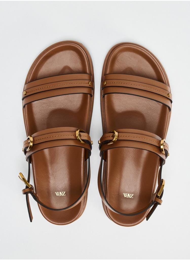 Sandals with buckles