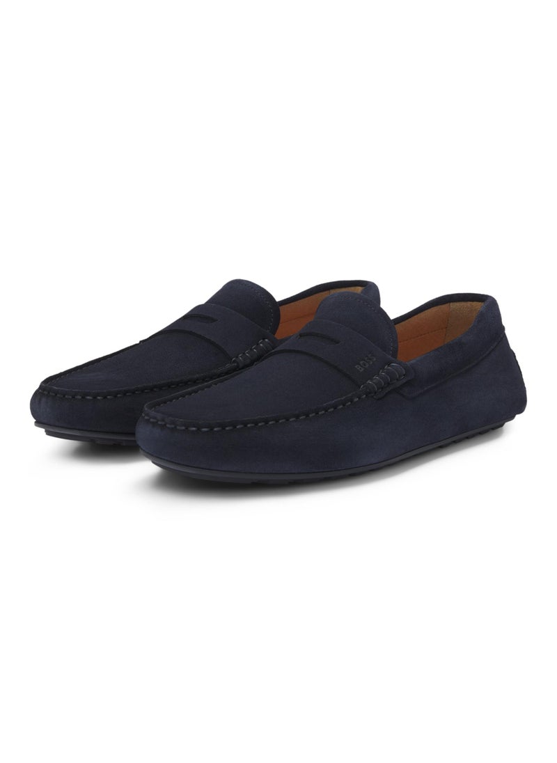 Portuguese-crafted moccasin loafers in suede with penny trim