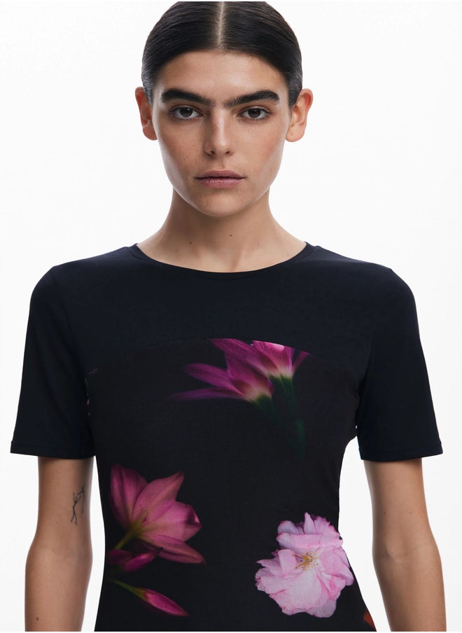 Short Dress With Combined Flowers