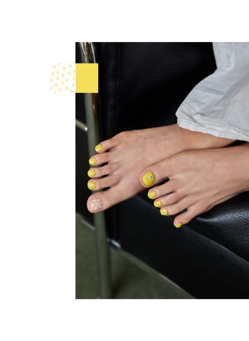 Bloom Daisy Korean Pedicure of 35 Piece Nail Art with Genuine Swarovski Crystals – Elegant, Long-Lasting Pedicure
