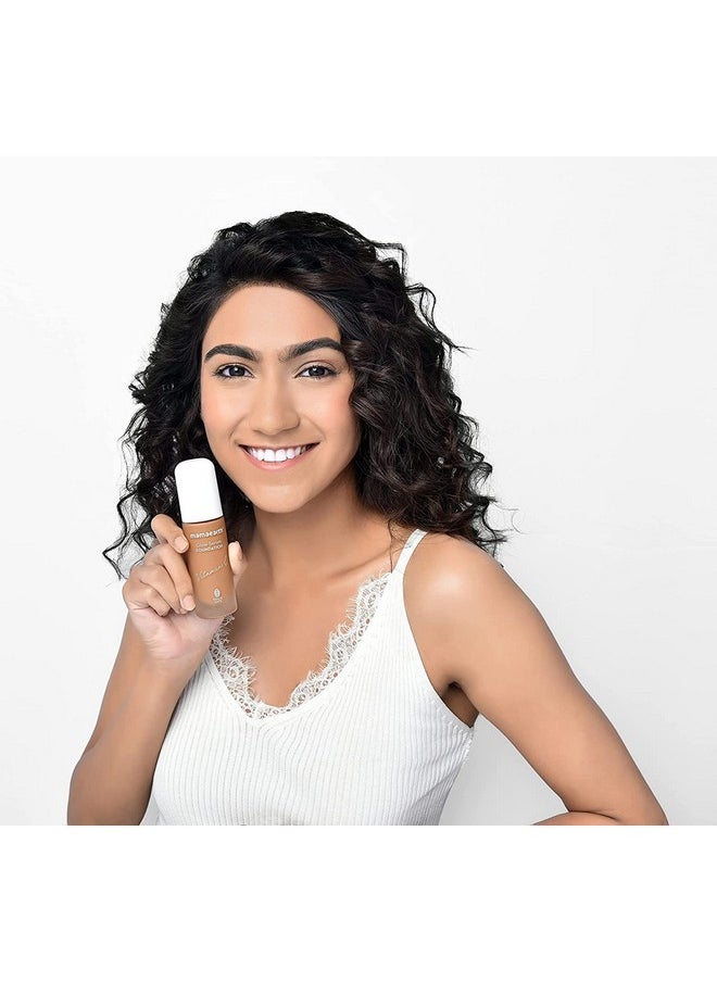 Mamaearth Glow Serum Matte Light Coverage Foundation Creamy With Vitamin C & Turmeric For 12-Hour Long Stay for All Skin types- 09 Warm Glow - 30 Ml