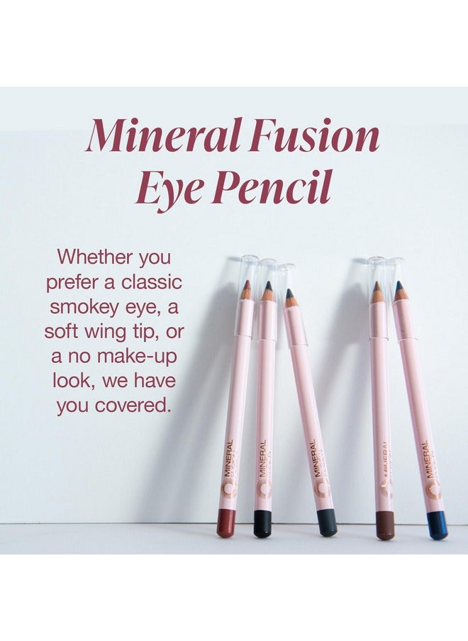 Mineral Fusion Eye Pencil, Black Eyeliner with Soothing Chamomile, Meadowfoam & Vitamin E, Velvety Smooth, Hypoallergenic Eye Makeup to Line & Define, Long-Lasting Eyeliner Pencil, Coal, 0.04 Oz