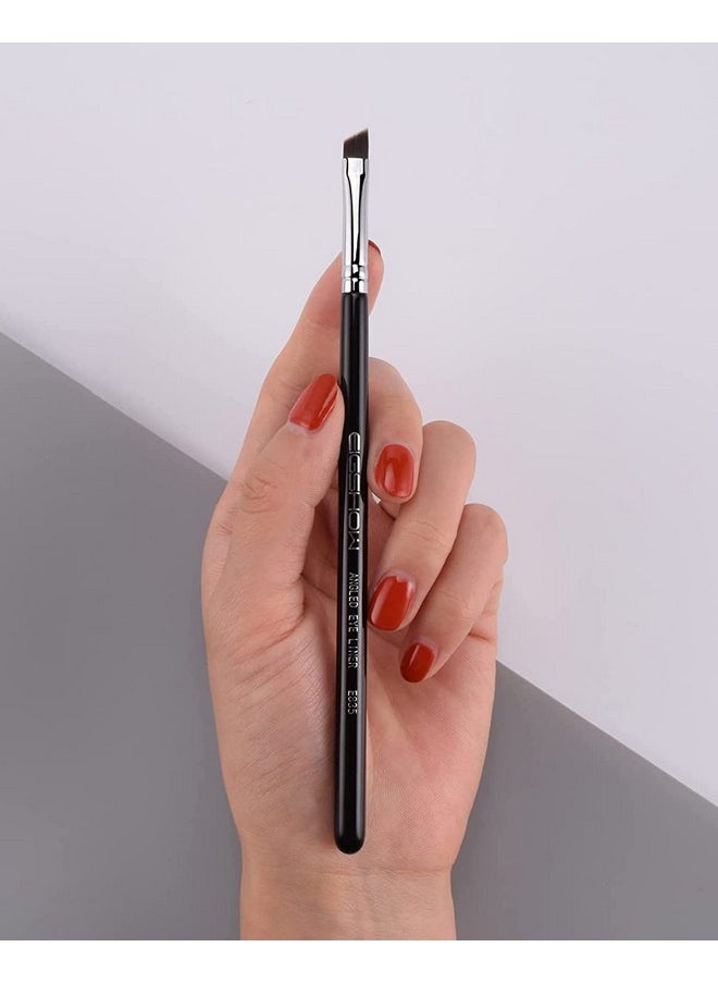 Eyeliner Brush Fine Angled - PRO Precision Gel Eye Liner Makeup Brush -Ultra Thin Slanted Flat Angle - Premium Quality - Cruelty Free Synthetic Bristles (Fine Angled Eyeliner Brush) E835 Black