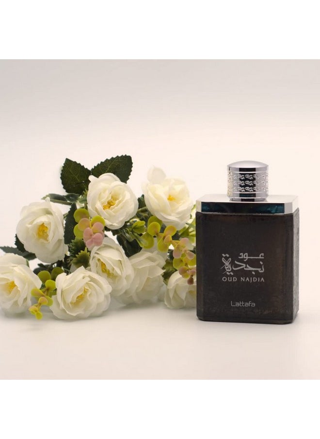 Lattafa Perfumes Oud Najdia for Unisex Eau de Parfum Spray, 3.4 Ounce