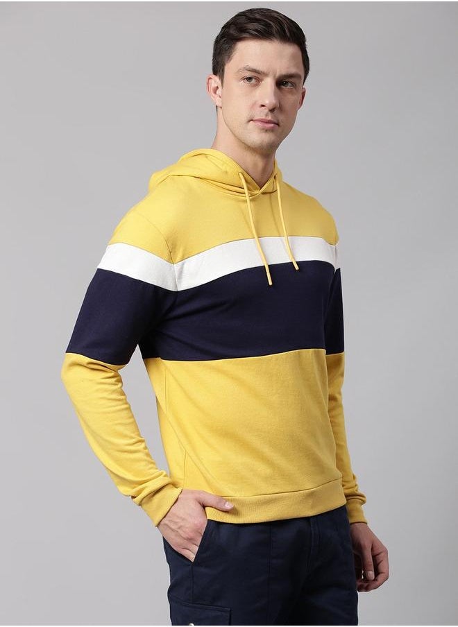 Men's Ochre Cotton Blend Solid Pattern Regular Fit Sweatshirt