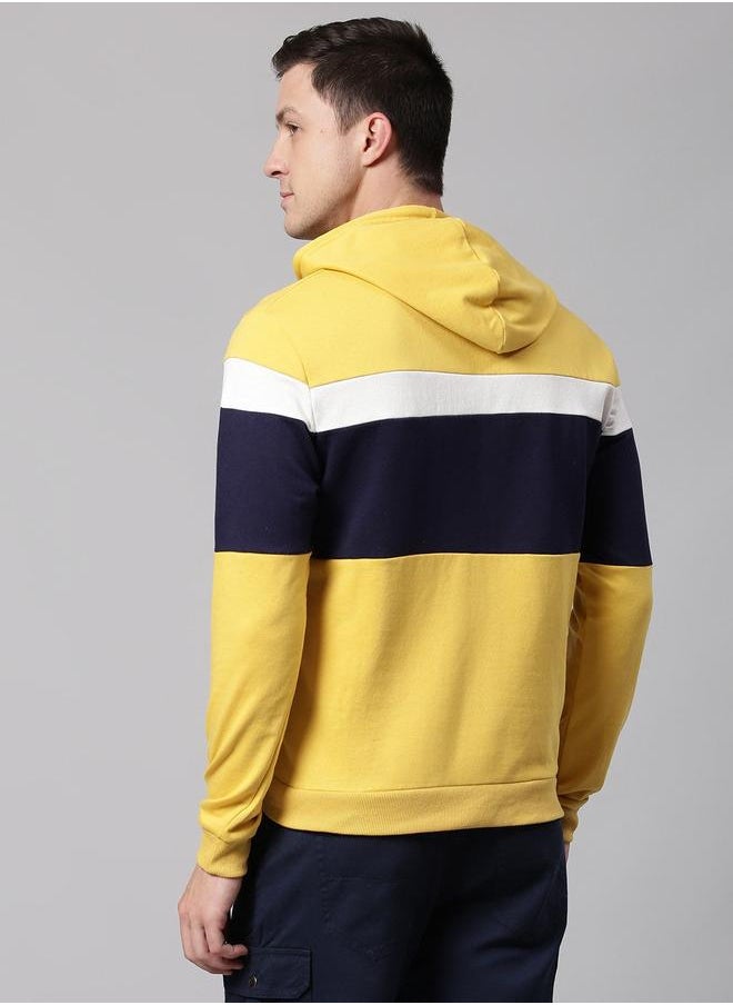 Men's Ochre Cotton Blend Solid Pattern Regular Fit Sweatshirt