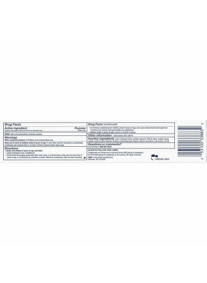 Aquafresh Extreme Clean Whitening Action Fluoride Toothpaste for Cavity Protection, pack of 6 tubes 5.6 oz each
