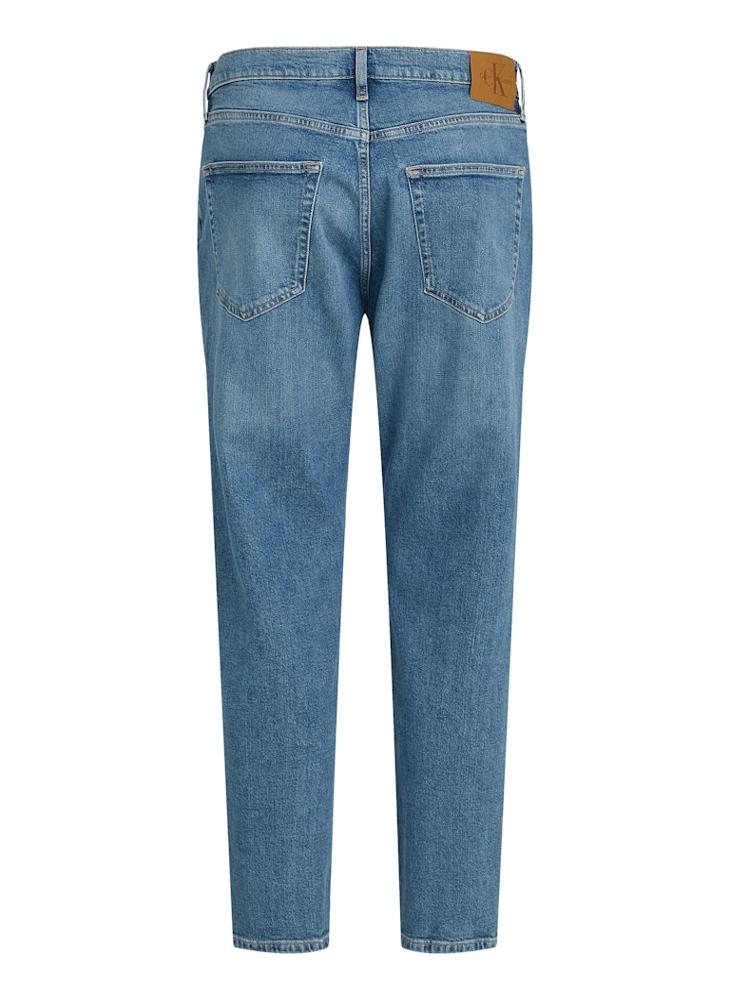 Tapered Dad Jeans